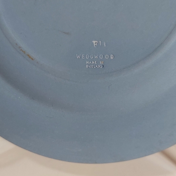 Wedgewood plate - Picture 2 of 2